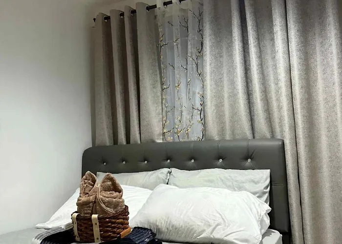 Aparthotel Urban Nest Staycation